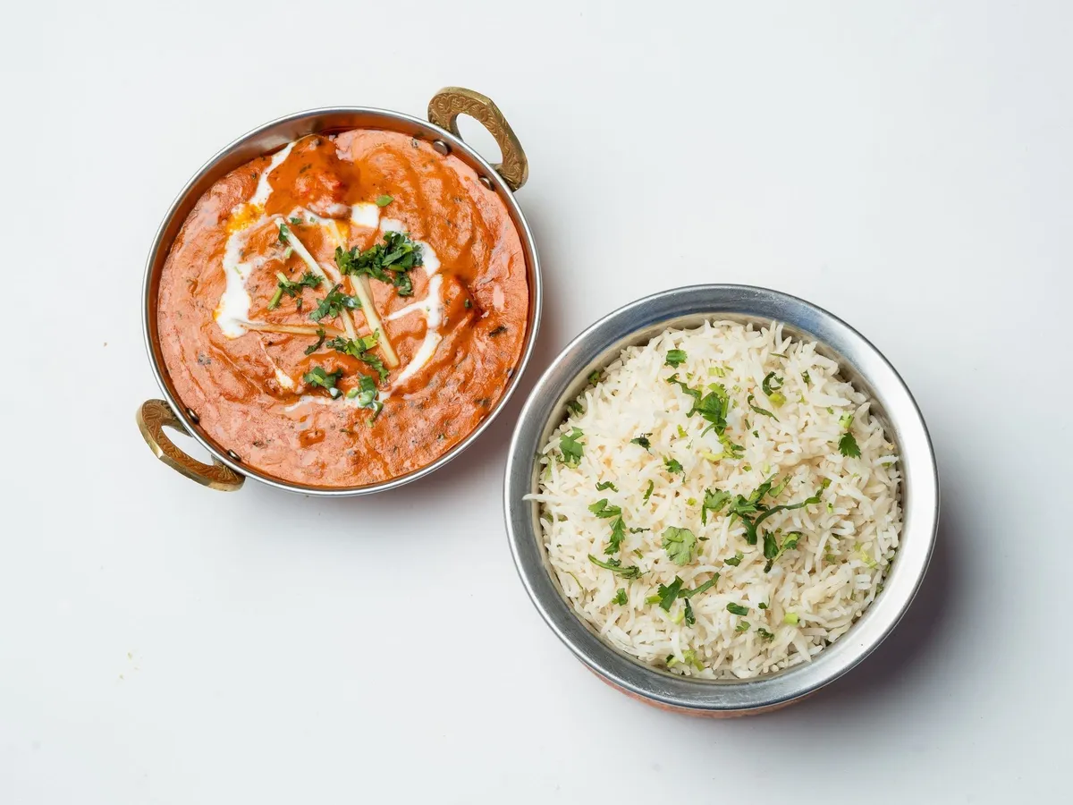 Chicken Tikka Masala in kräftiger Tomaten-Sahne-Sauce